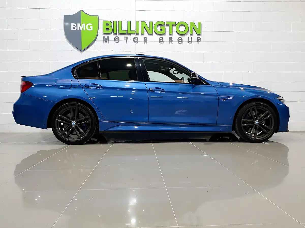 Used 2018 BMW 3 Series M Sport Shadow Edition Blue - Interior and Exterior details 8