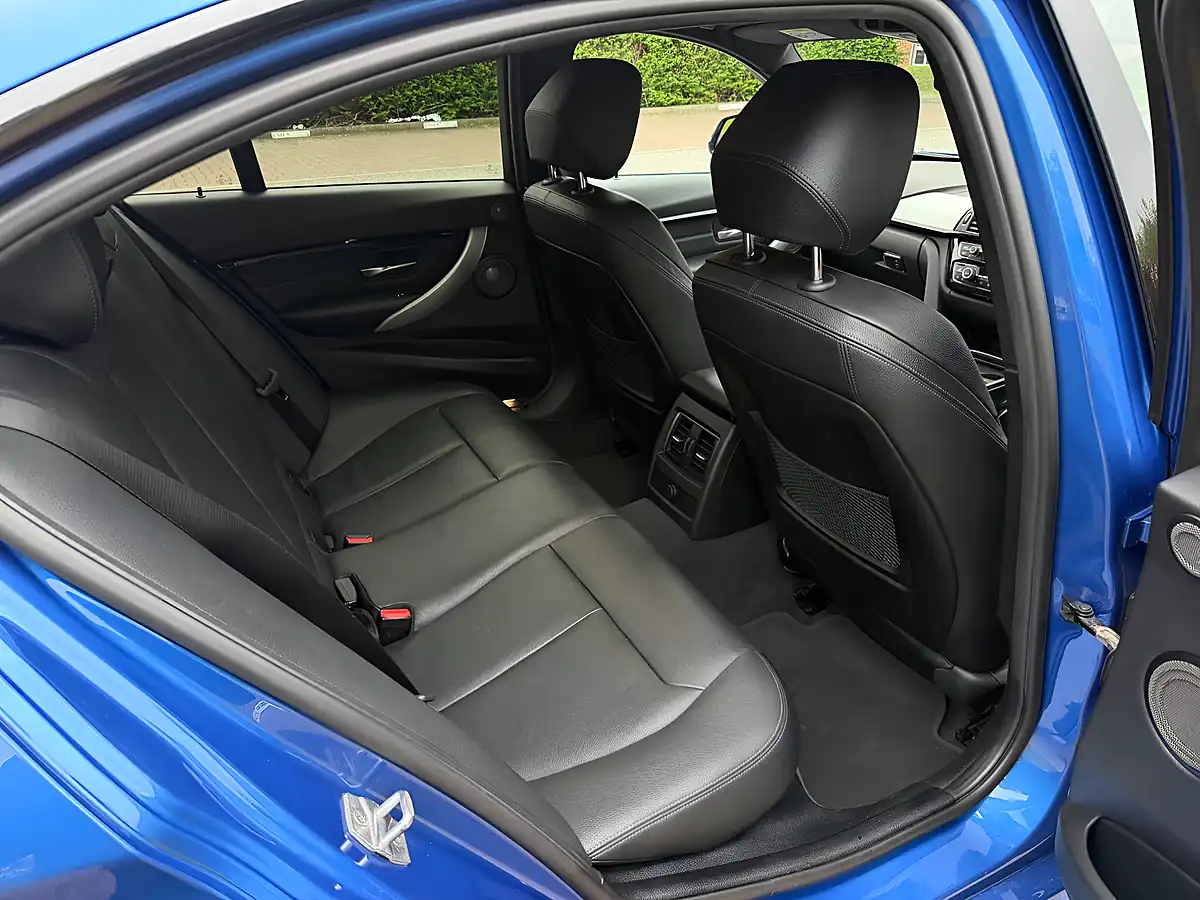 Used 2018 BMW 3 Series M Sport Shadow Edition Blue - Interior and Exterior details 14