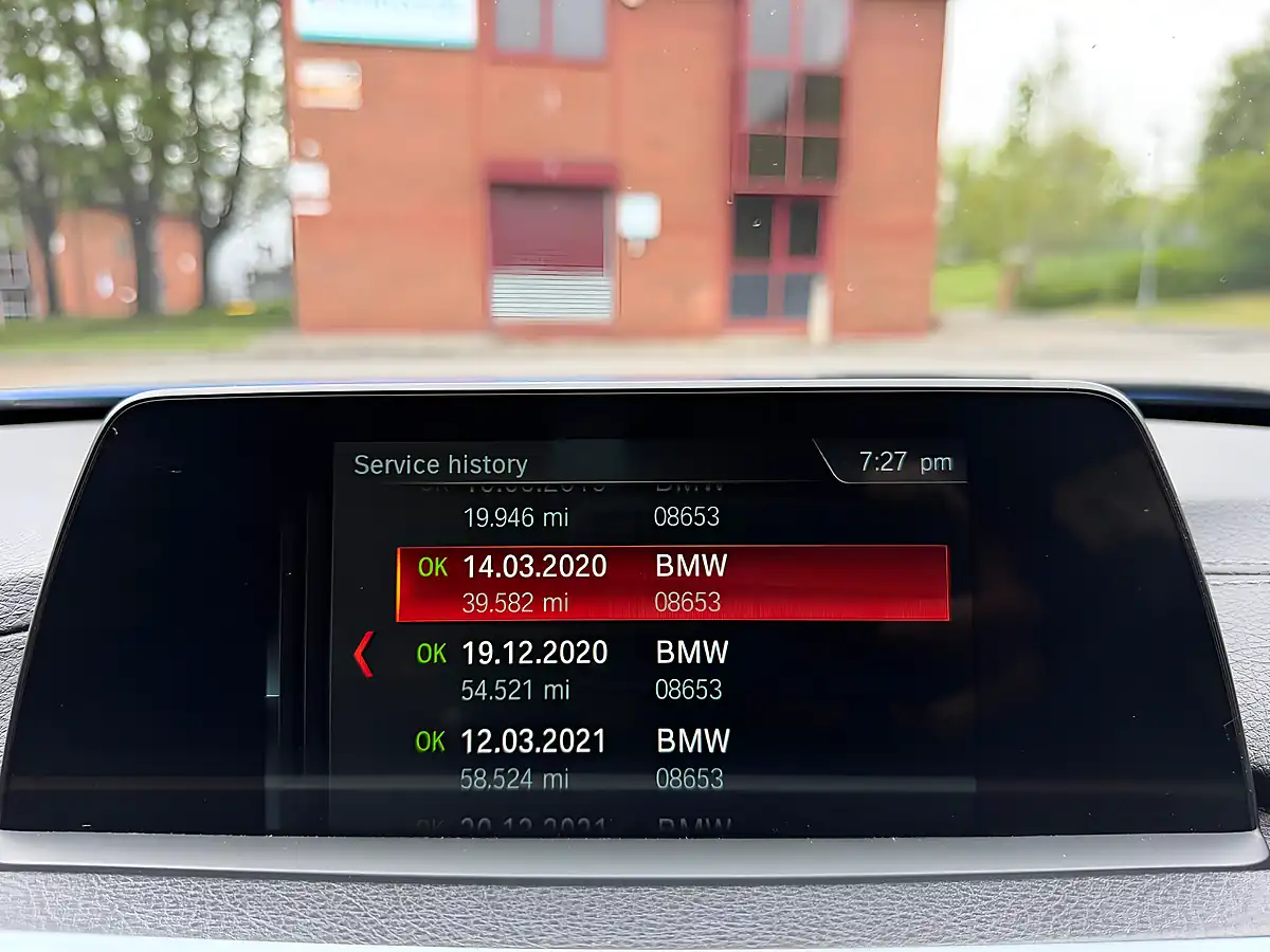 Used 2018 BMW 3 Series M Sport Shadow Edition Blue - Interior and Exterior details 18