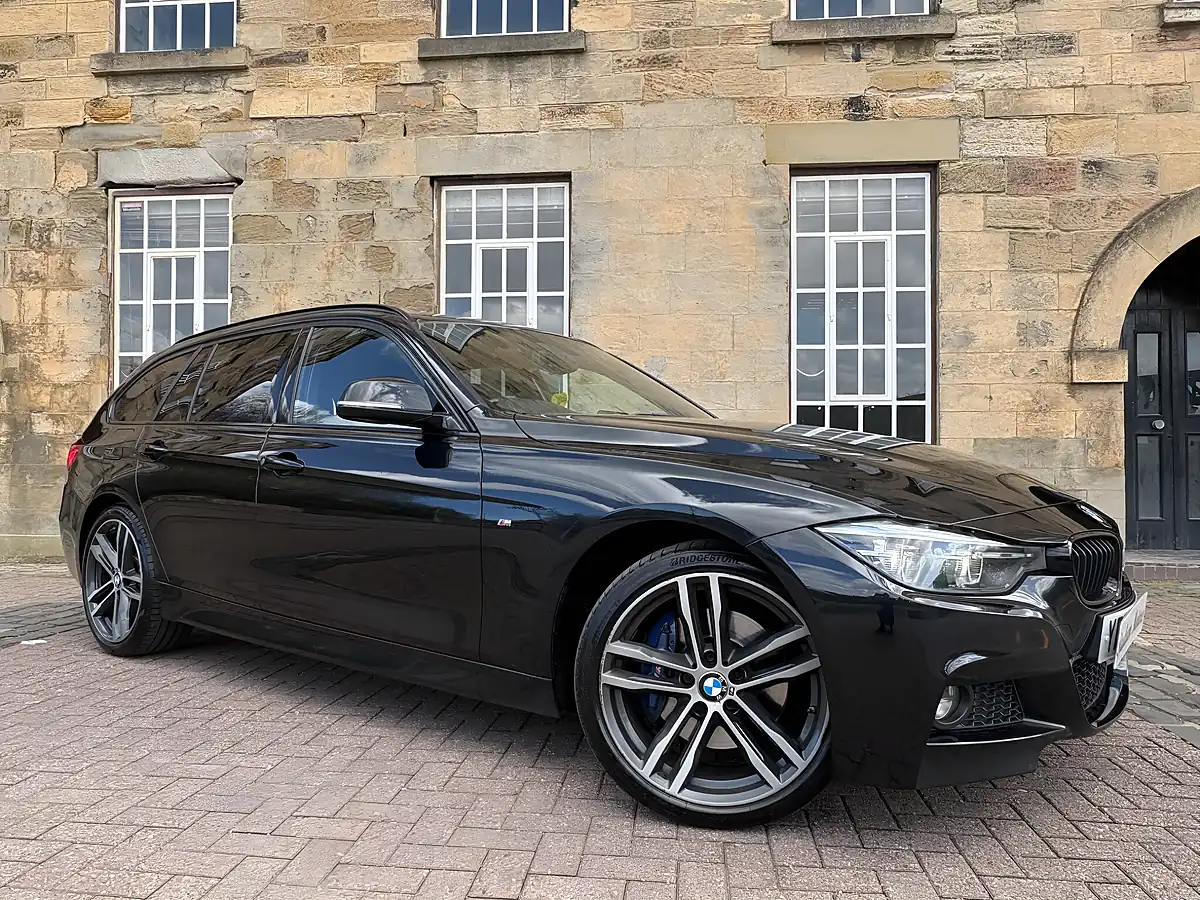Used 2018 BMW 3 Series M Sport Shadow Edition Touring Black - Interior and Exterior details 3