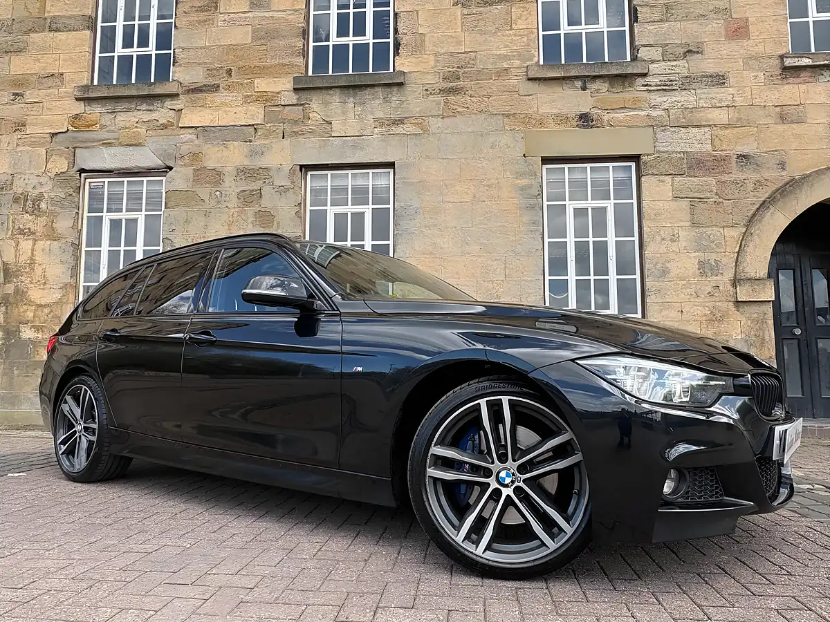 Used 2018 BMW 3 Series M Sport Shadow Edition Touring Black - Interior and Exterior details 4