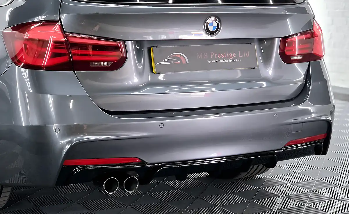 Used 2018 BMW 3 Series M Sport Shadow Edition Touring Mineral Grey - Interior and Exterior details 11