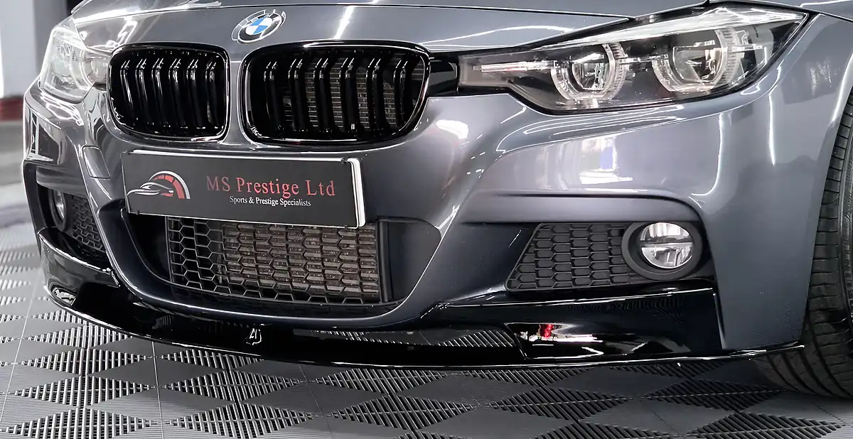 Used 2018 BMW 3 Series M Sport Shadow Edition Touring Mineral Grey - Interior and Exterior details 9