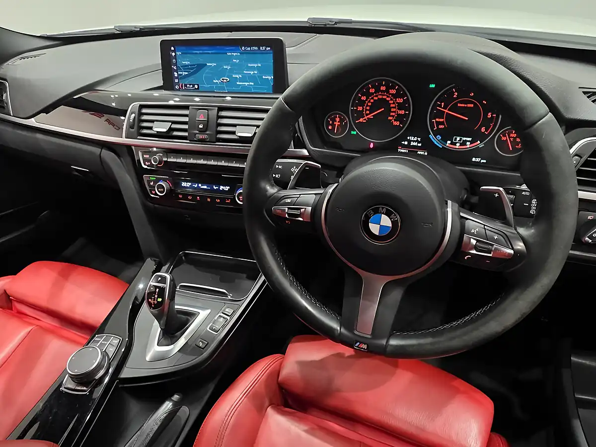 Used 2018 BMW 3 Series M Sport Shadow Edition White - Interior and Exterior details 9