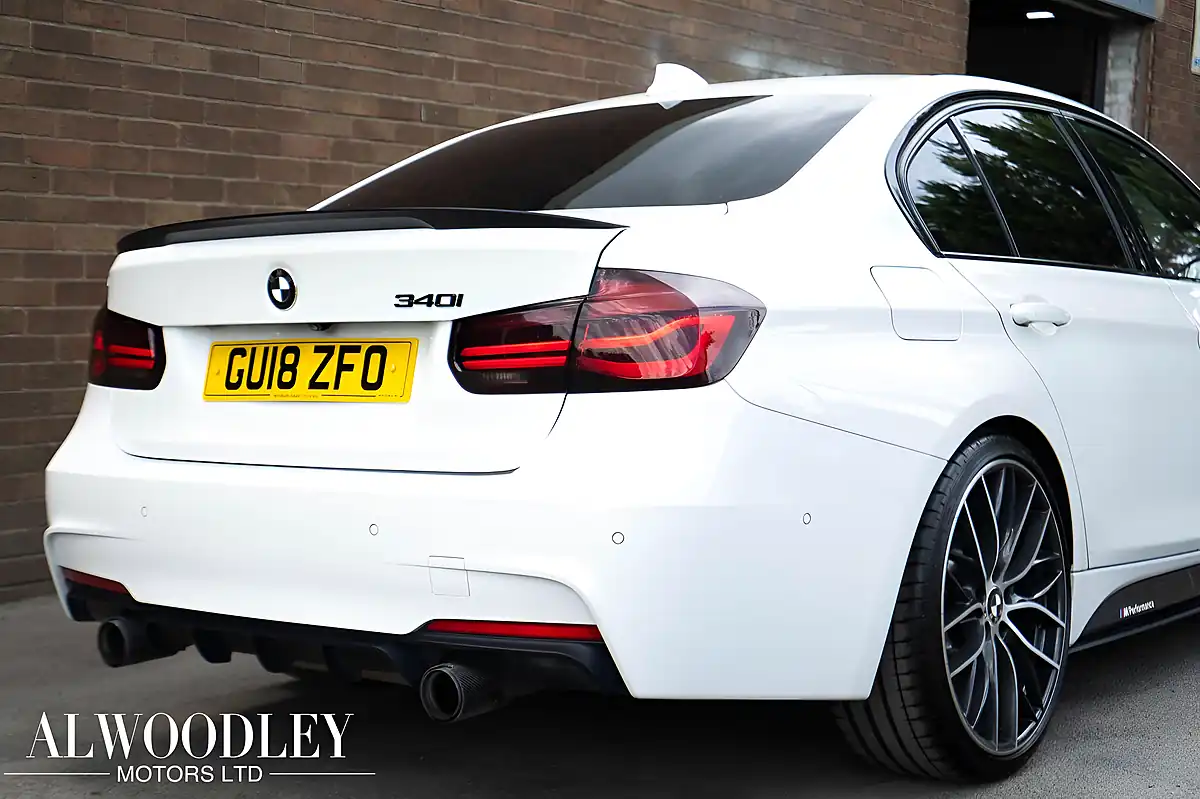 Used 2018 BMW 3 Series M Sport Shadow Edition White - Interior and Exterior details 11