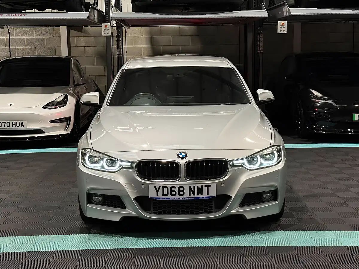 Used 2018 BMW 3 Series M Sport Silver - Interior and Exterior details 4
