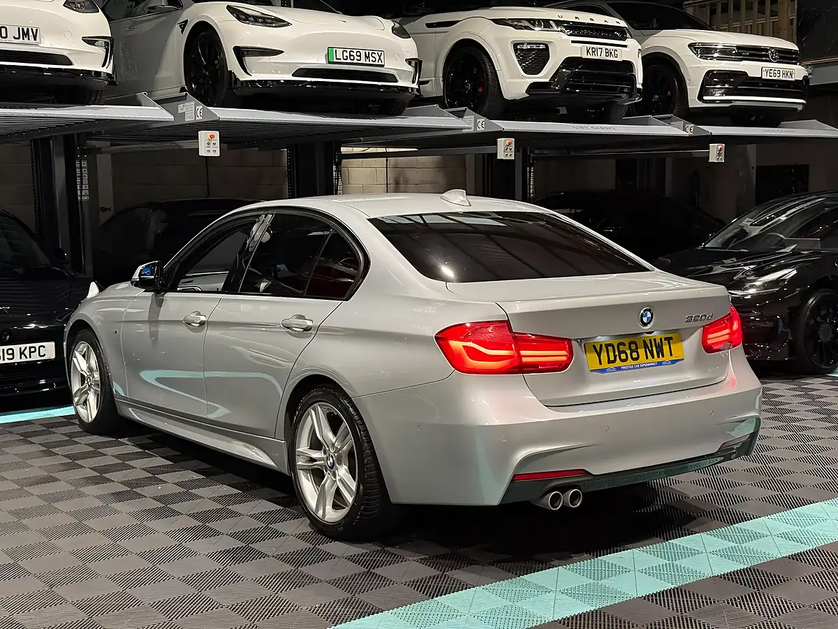 Used 2018 BMW 3 Series M Sport Silver - Interior and Exterior details 7