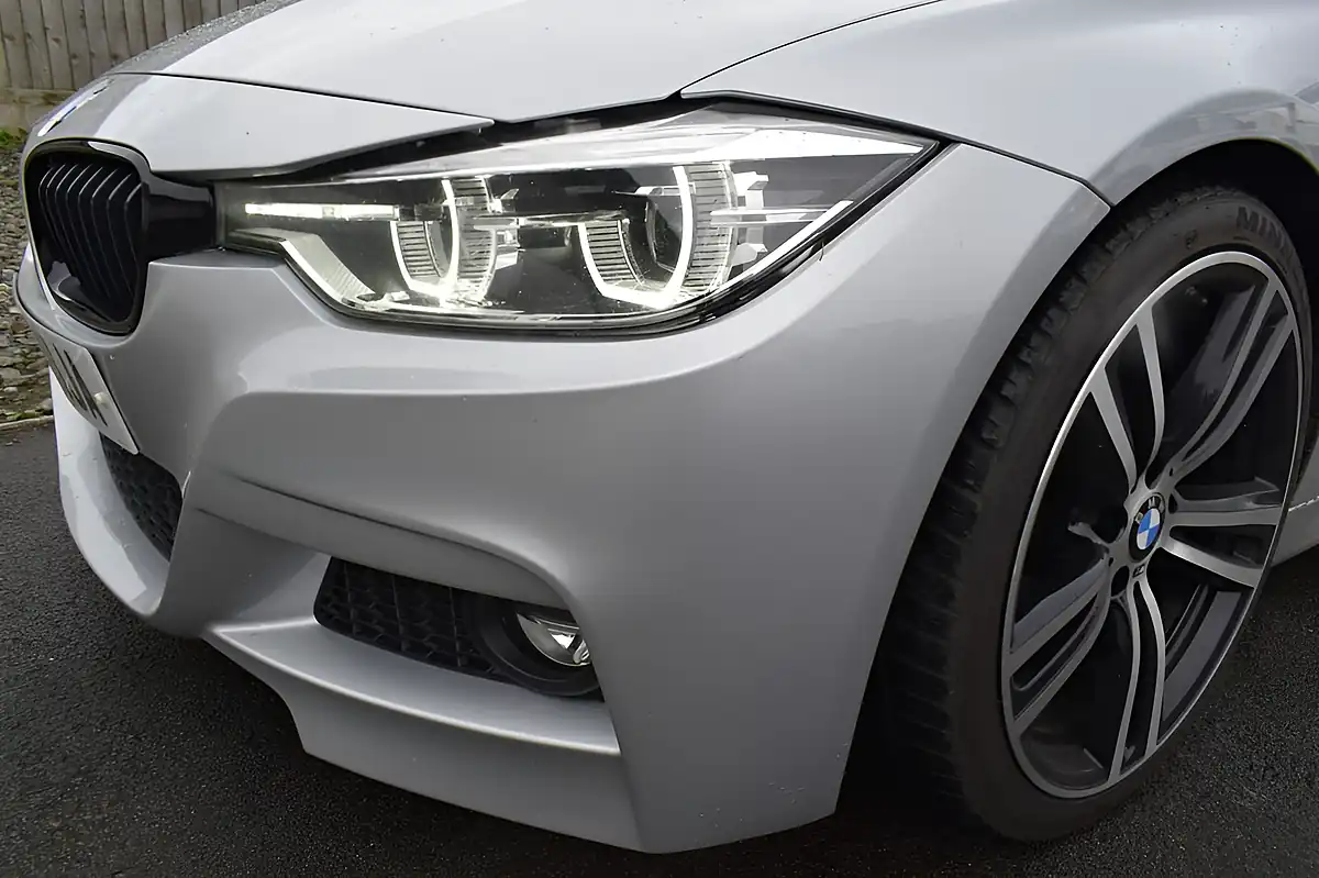 Used 2018 BMW 3 Series M Sport Silver - Interior and Exterior details 12