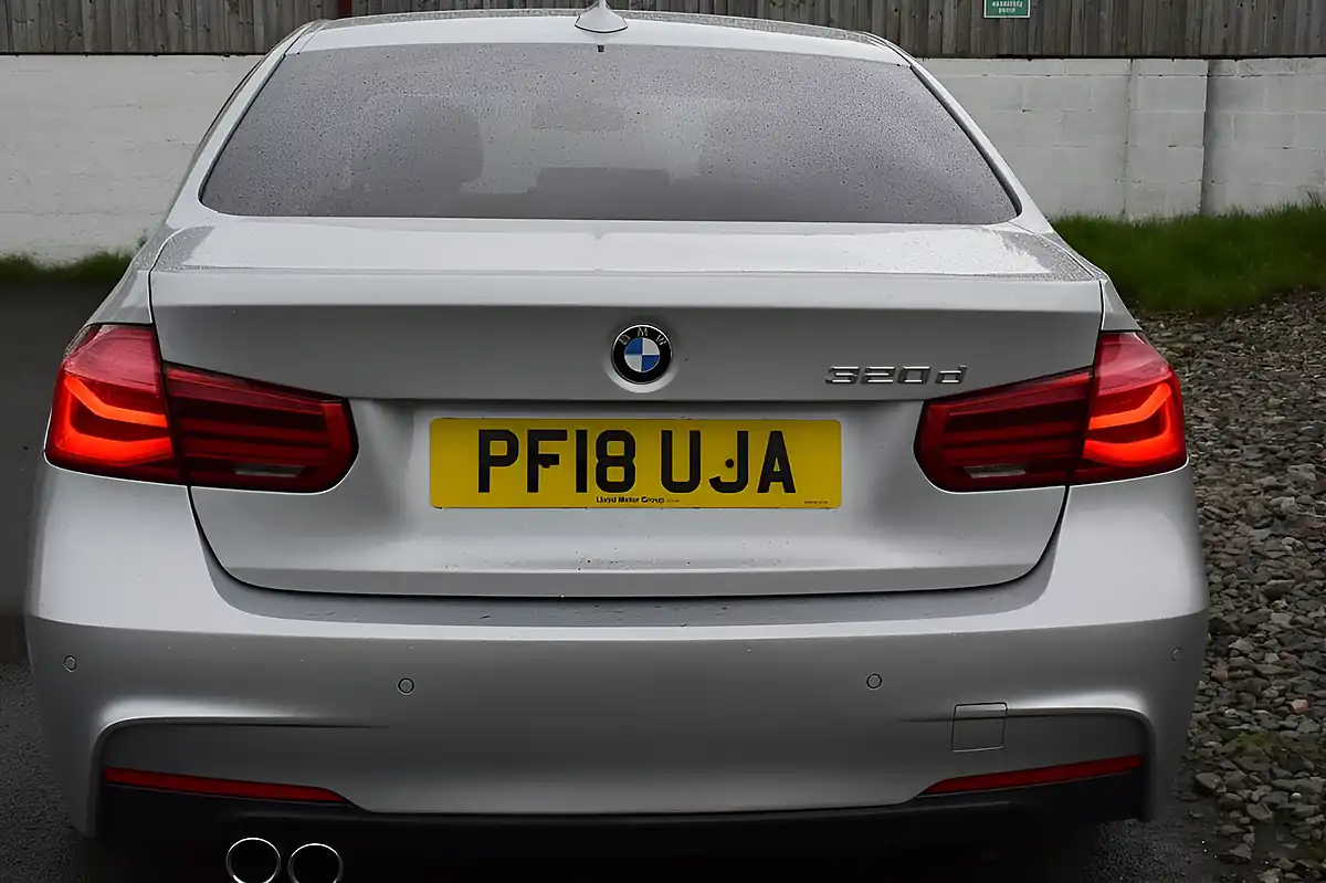 Used 2018 BMW 3 Series M Sport Silver - Interior and Exterior details 4