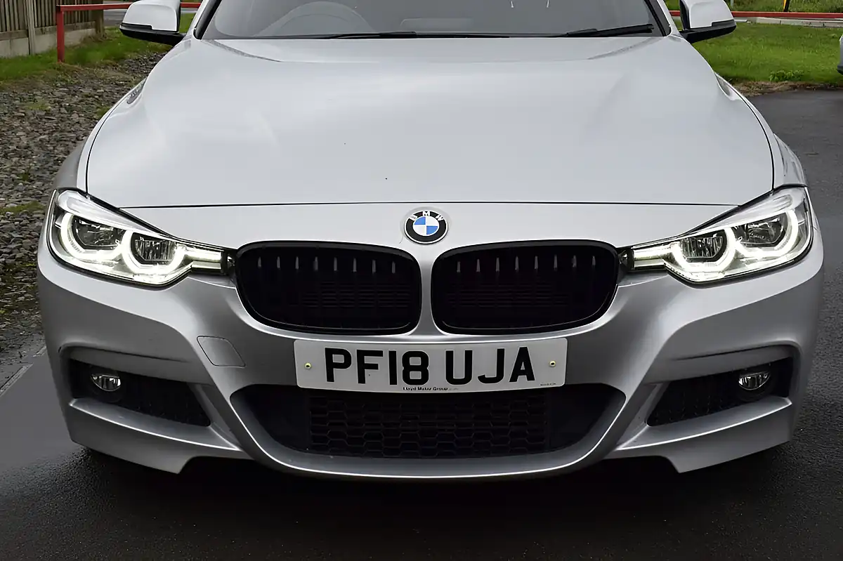 Used 2018 BMW 3 Series M Sport Silver - Interior and Exterior details 8