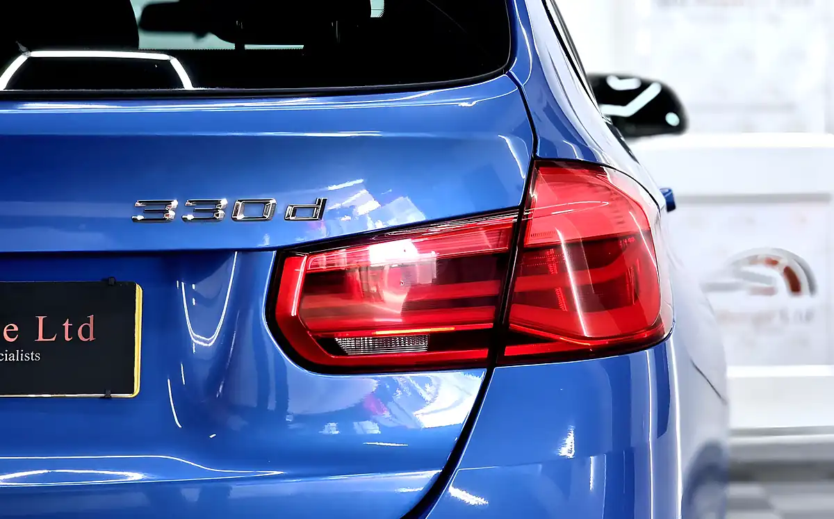 Used 2018 BMW 3 Series M Sport Touring Estoril Blue - Interior and Exterior details 13