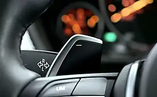 Used 2018 BMW 3 Series M Sport Touring Estoril Blue - Interior and Exterior details 16