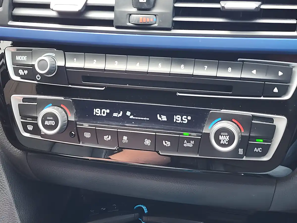 Used 2018 BMW 3 Series M Sport Touring Grey - Interior and Exterior details 14
