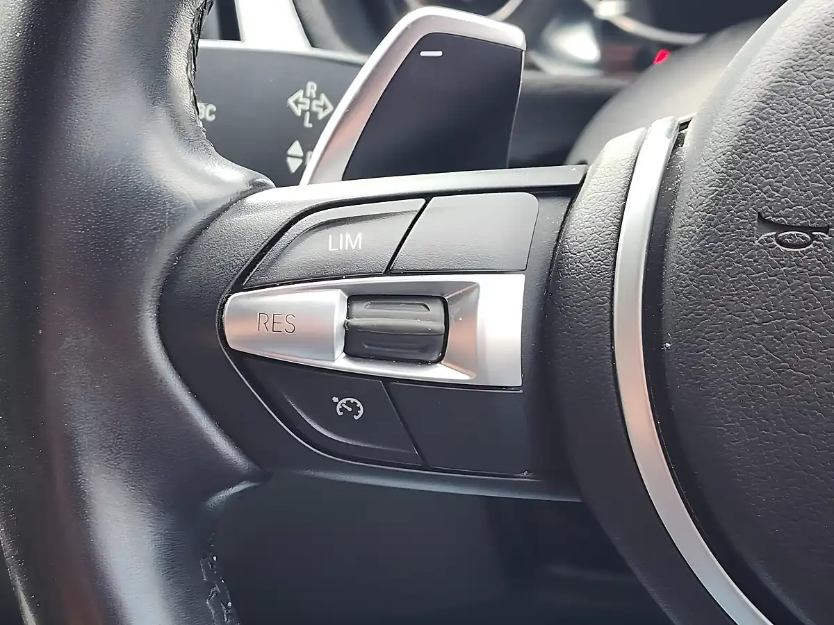 Used 2018 BMW 3 Series M Sport Touring Grey - Interior and Exterior details 16