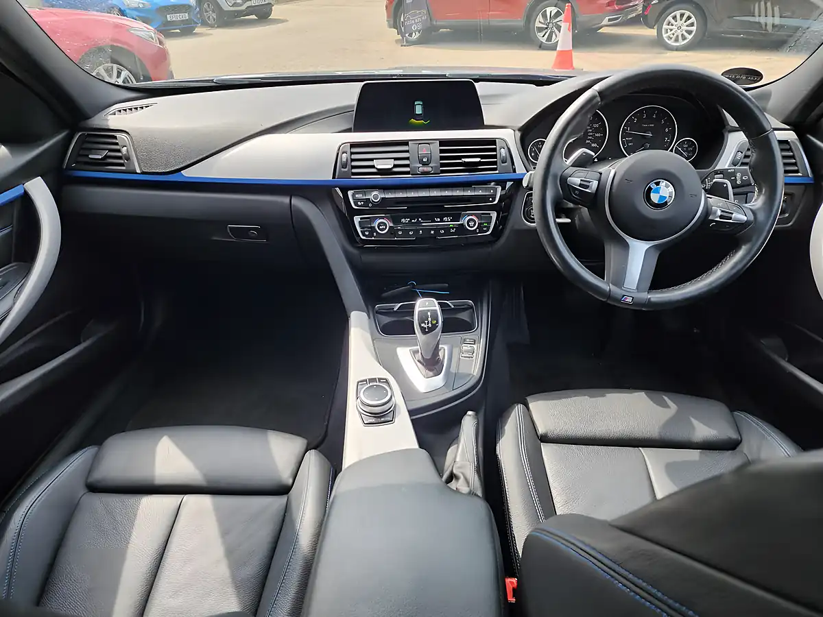 Used 2018 BMW 3 Series M Sport Touring Grey - Interior and Exterior details 8