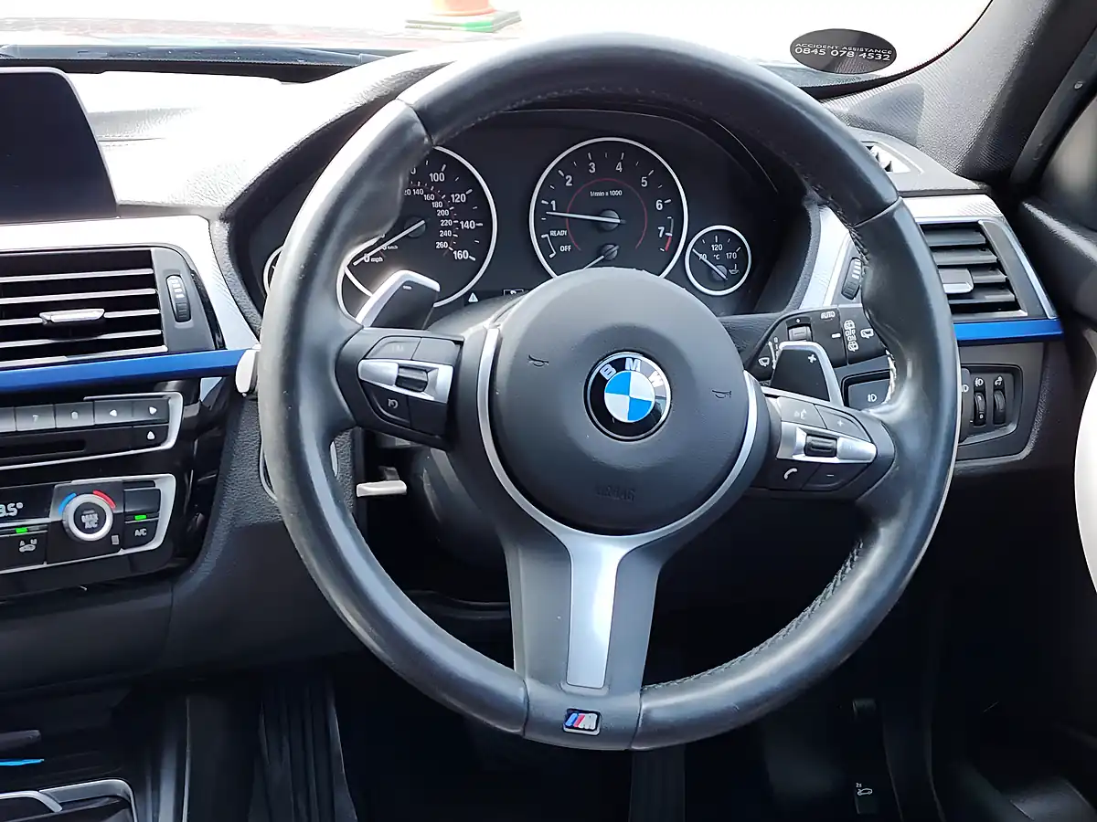 Used 2018 BMW 3 Series M Sport Touring Grey - Interior and Exterior details 9