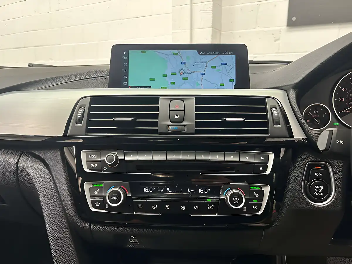 Used 2018 BMW 3 Series M Sport Touring Mineral Grey - Interior and Exterior details 19