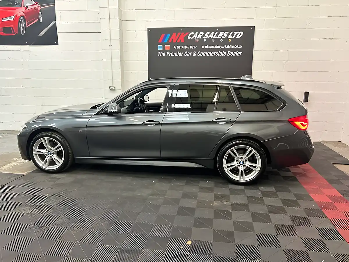 Used 2018 BMW 3 Series M Sport Touring Mineral Grey - Interior and Exterior details 3