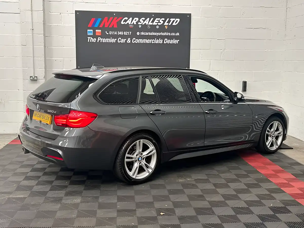 Used 2018 BMW 3 Series M Sport Touring Mineral Grey - Interior and Exterior details 6