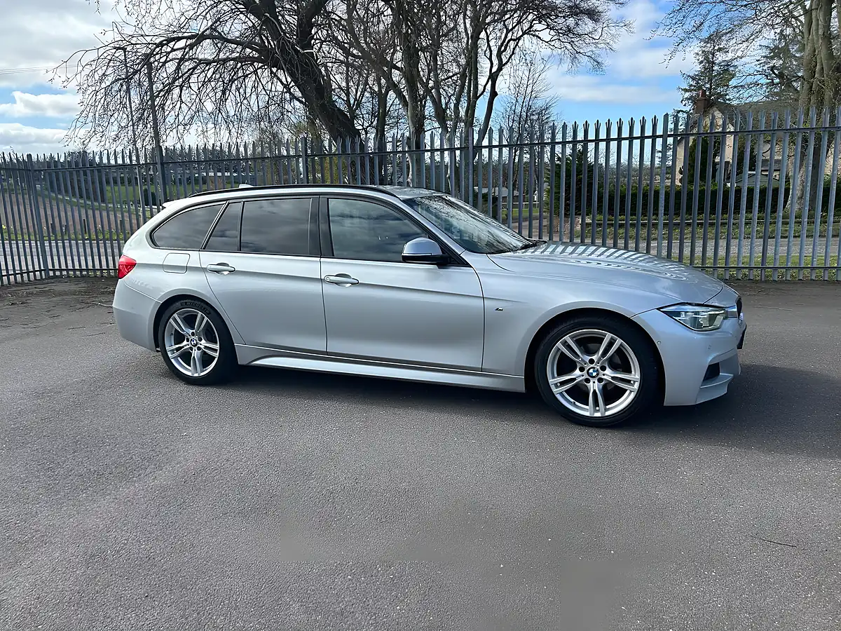 Used 2018 BMW 3 Series M Sport Touring Silver - Interior and Exterior details 4