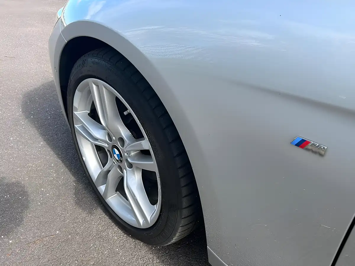 Used 2018 BMW 3 Series M Sport Touring Silver - Interior and Exterior details 7