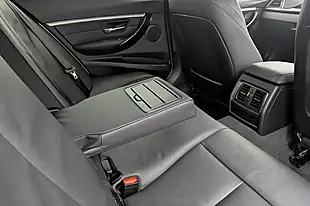 Used 2018 BMW 3 Series M Sport Touring White - Interior and Exterior details 17