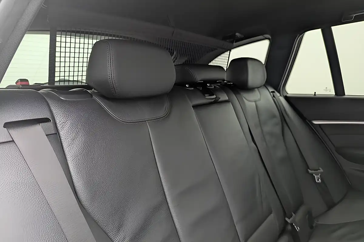 Used 2018 BMW 3 Series M Sport Touring White - Interior and Exterior details 18