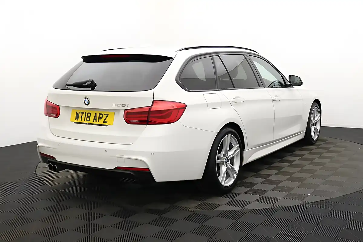 Used 2018 BMW 3 Series M Sport Touring White - Interior and Exterior details 4