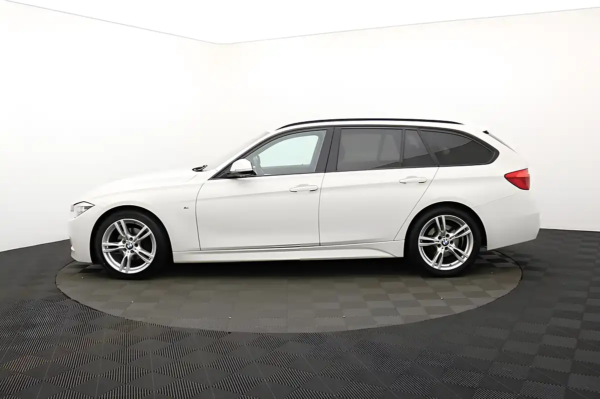 Used 2018 BMW 3 Series M Sport Touring White - Interior and Exterior details 7