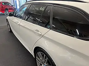 Used 2018 BMW 3 Series M Sport Touring White - Interior and Exterior details 11