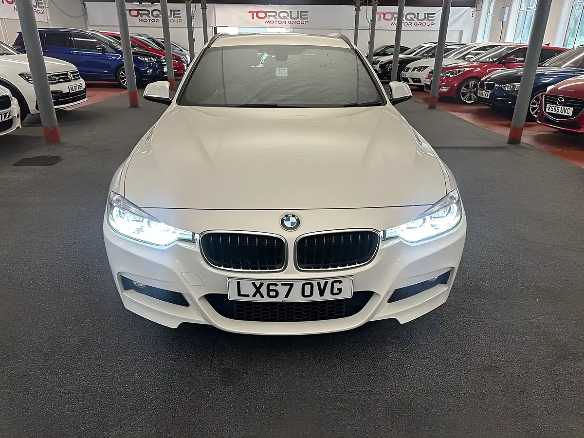 Used 2018 BMW 3 Series M Sport Touring White - Interior and Exterior details 4