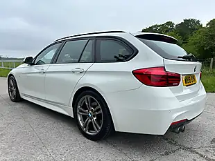 Used 2018 BMW 3 Series M Sport White - Interior and Exterior details 12
