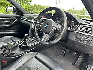 Used 2018 BMW 3 Series M Sport White - Interior and Exterior details 15