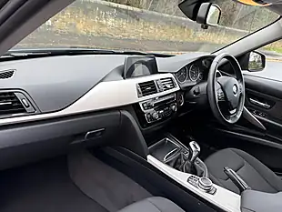 Used 2018 BMW 3 Series Se Mineral Grey - Interior and Exterior details 16