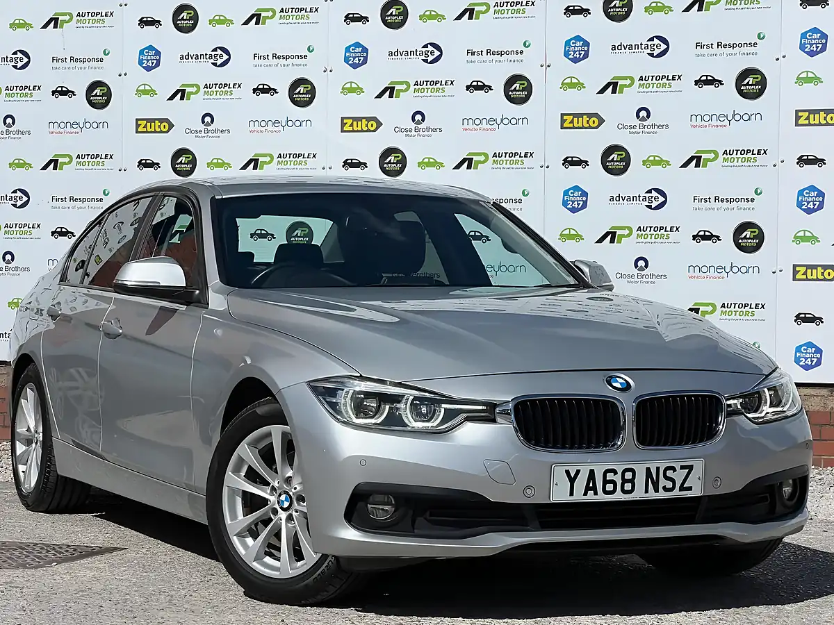 Used 2018 BMW 3 Series Se Silver - Front View