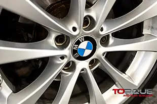 Used 2018 BMW 3 Series Se Touring Blue - Interior and Exterior details 10