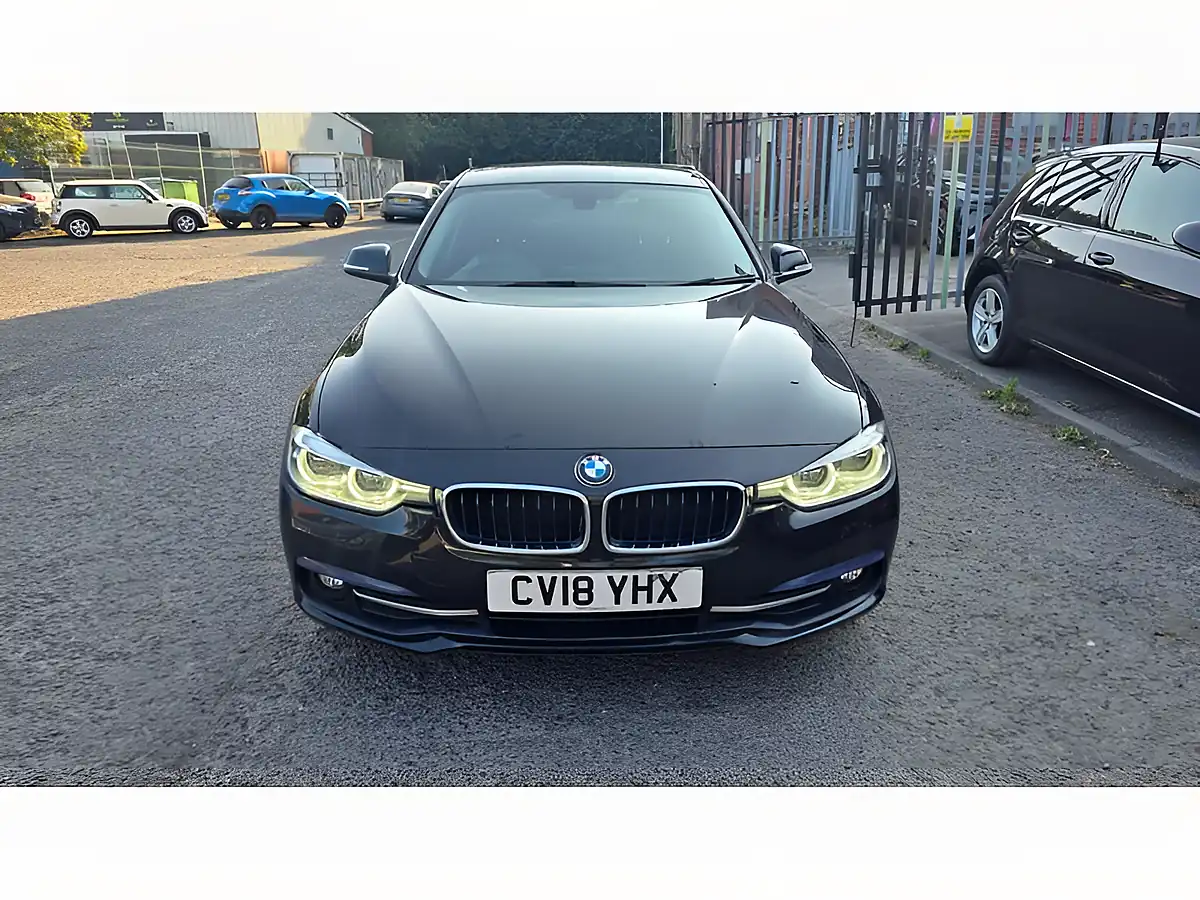 Used 2018 BMW 3 Series Sport Black - Front View