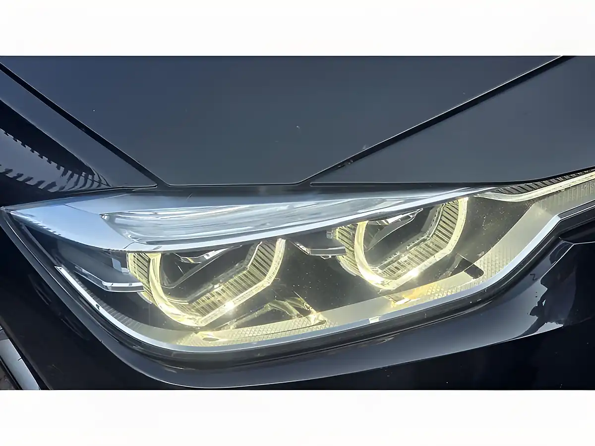 Used 2018 BMW 3 Series Sport Black - Interior and Exterior details 11