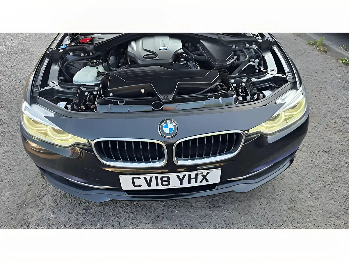 Used 2018 BMW 3 Series Sport Black - Interior and Exterior details 20