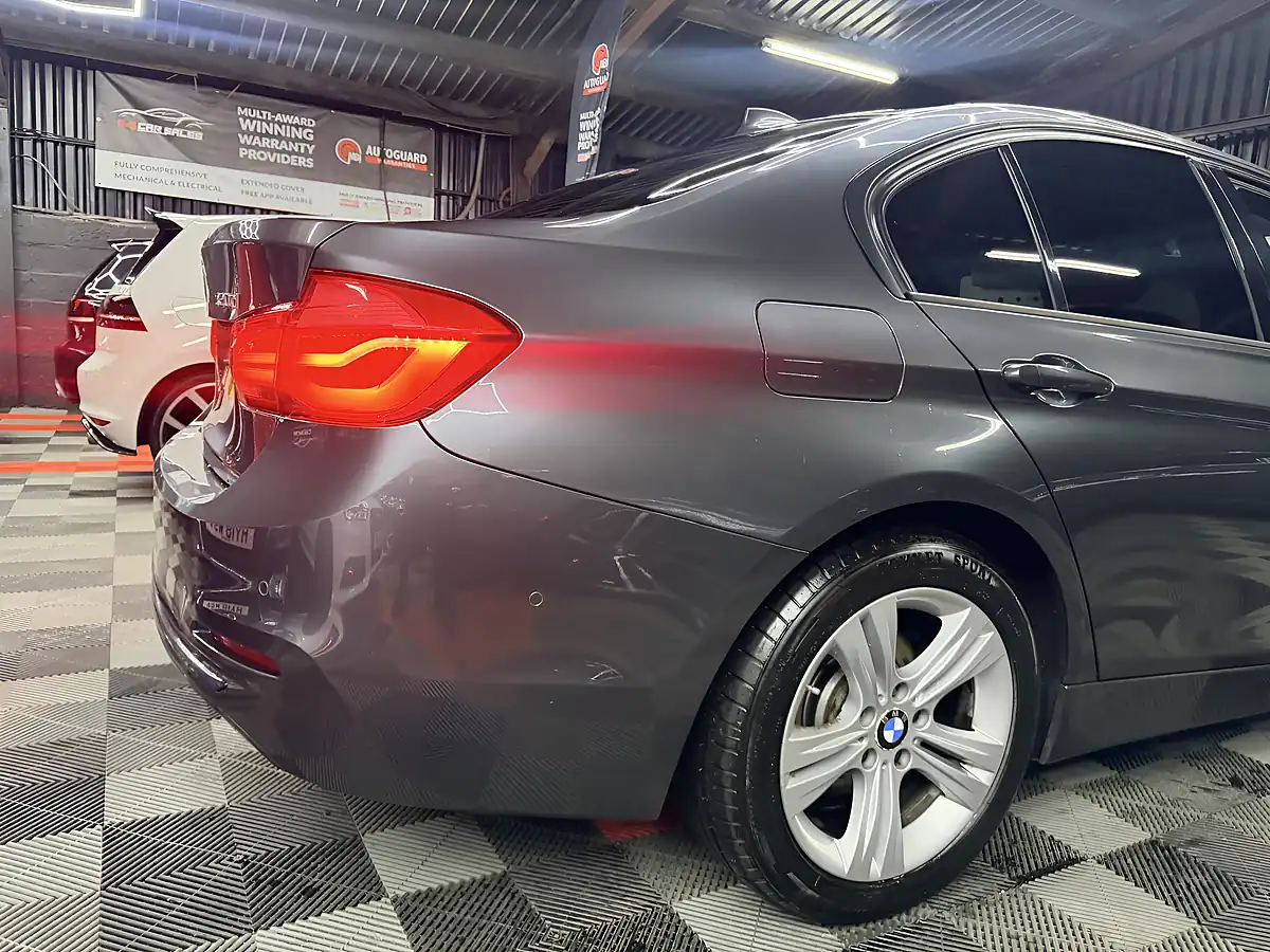 Used 2018 BMW 3 Series Sport Grey - Interior and Exterior details 12