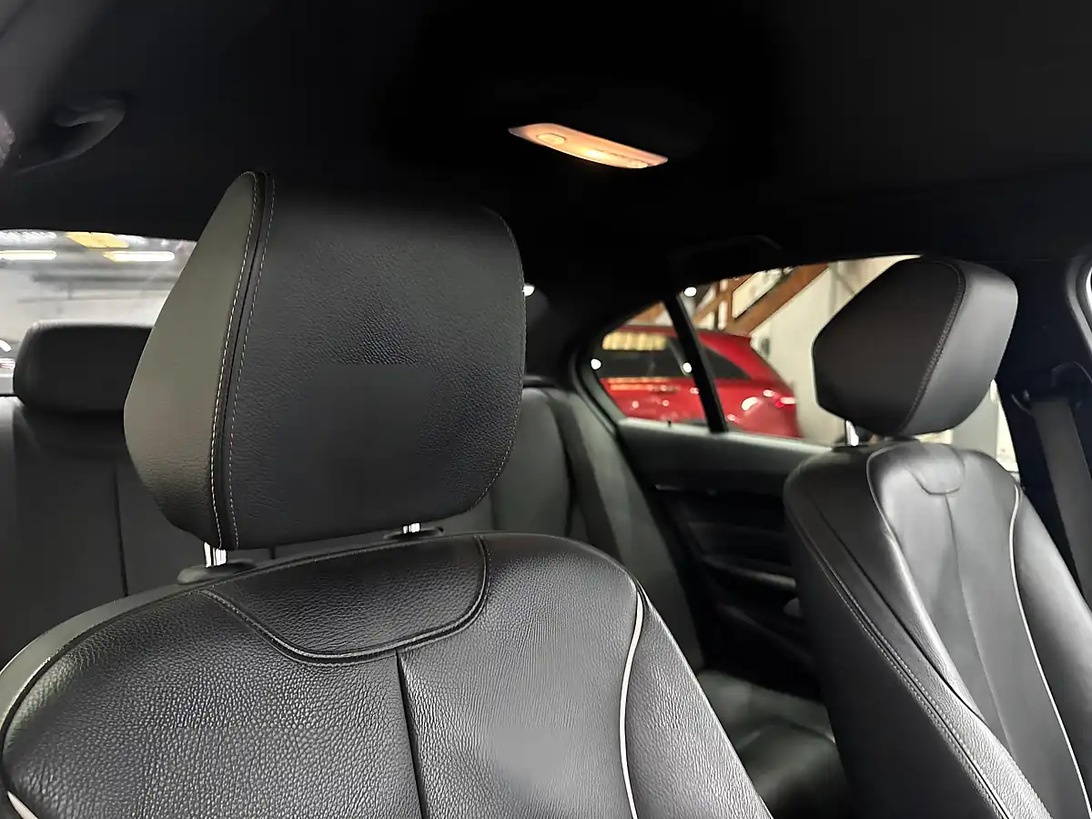 Used 2018 BMW 3 Series Sport Grey - Interior and Exterior details 10