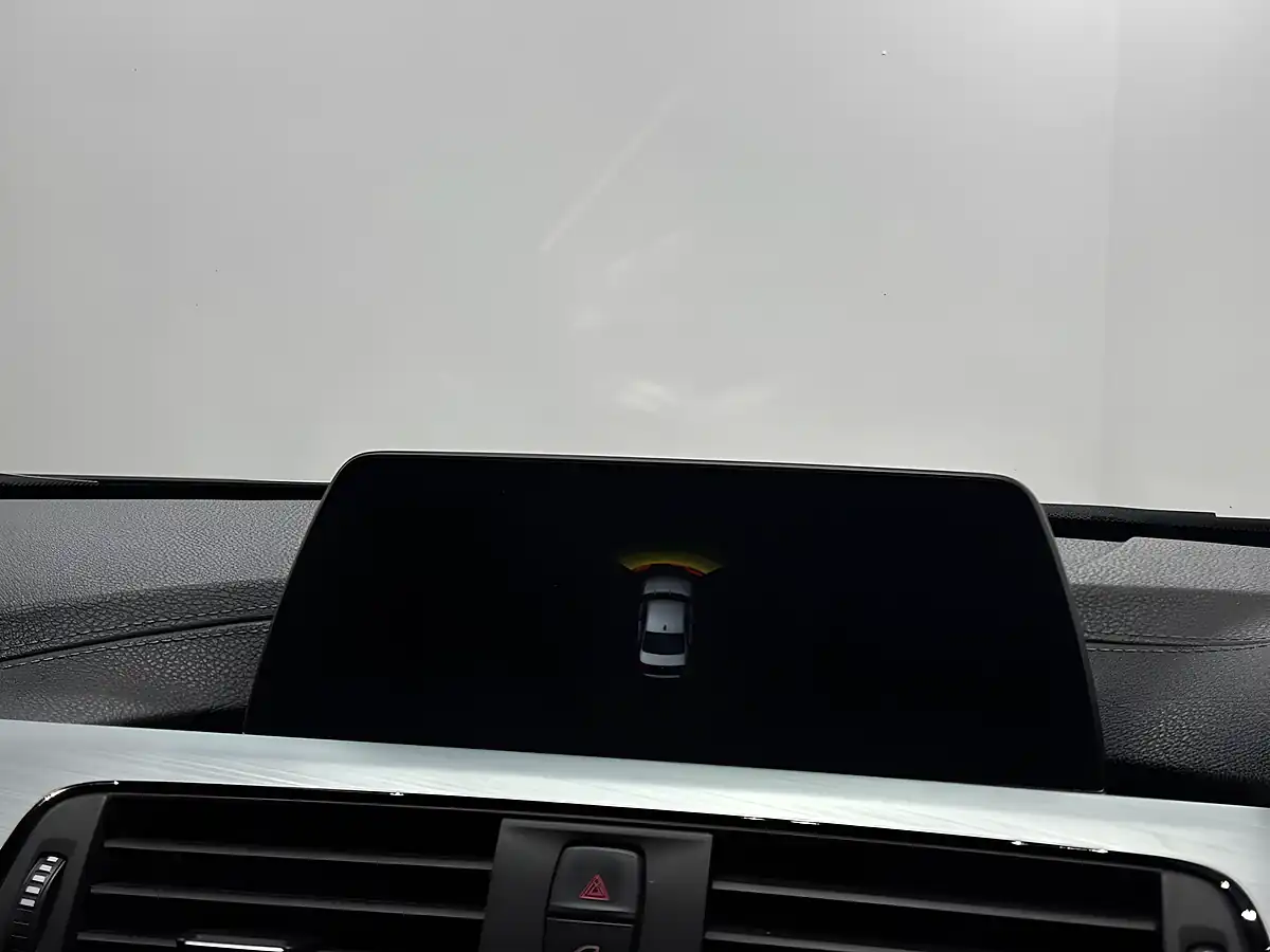 Used 2018 BMW 3 Series Sport Grey - Interior and Exterior details 12