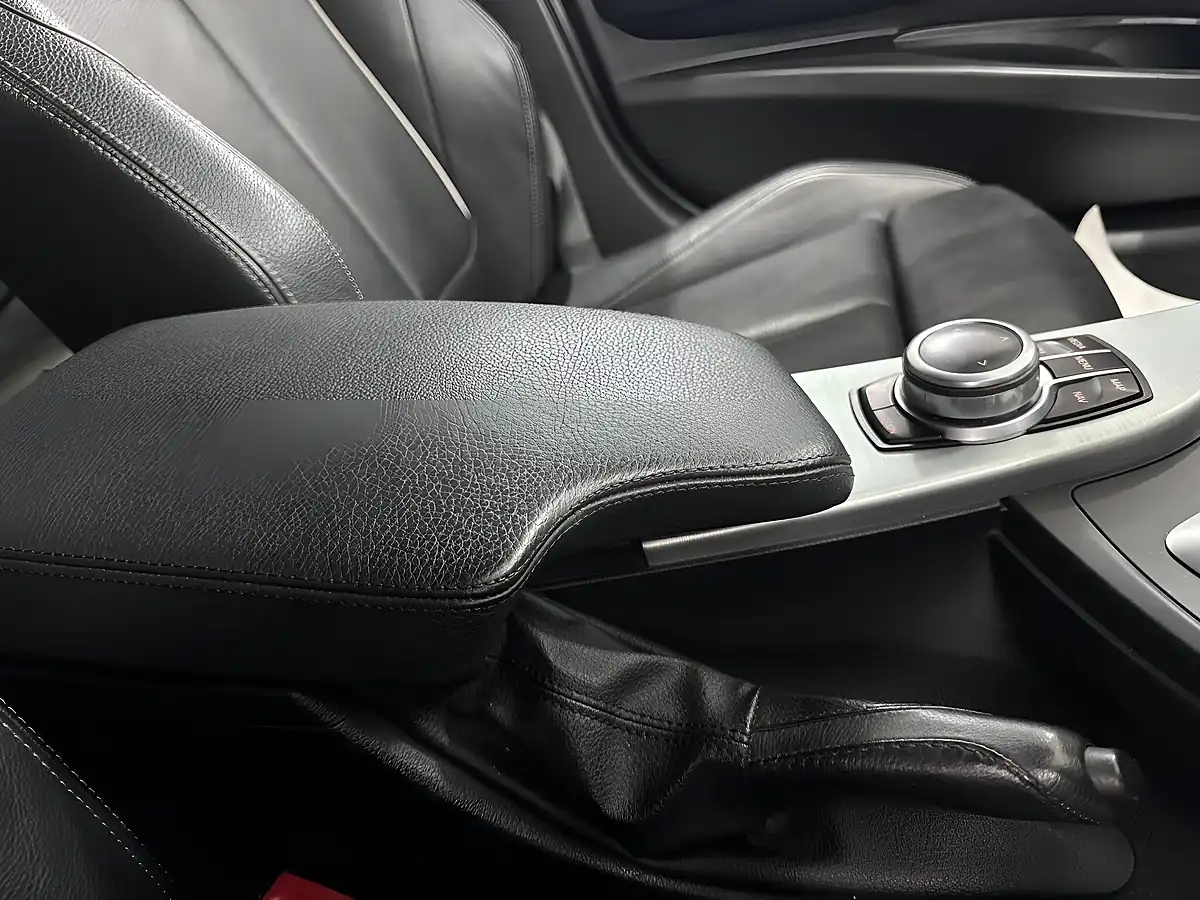 Used 2018 BMW 3 Series Sport Grey - Interior and Exterior details 13