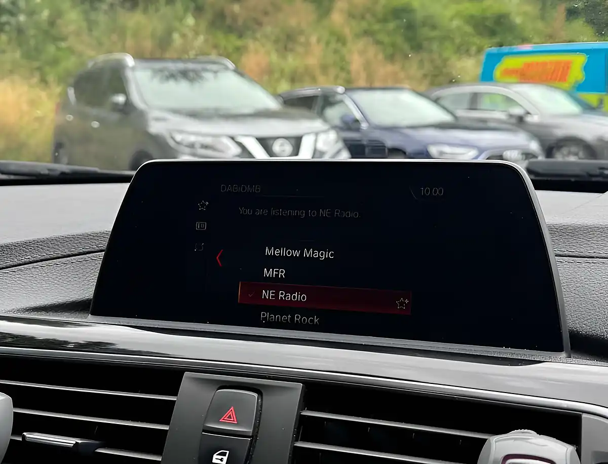 Used 2018 BMW 3 Series Sport Jet Black - Interior and Exterior details 16