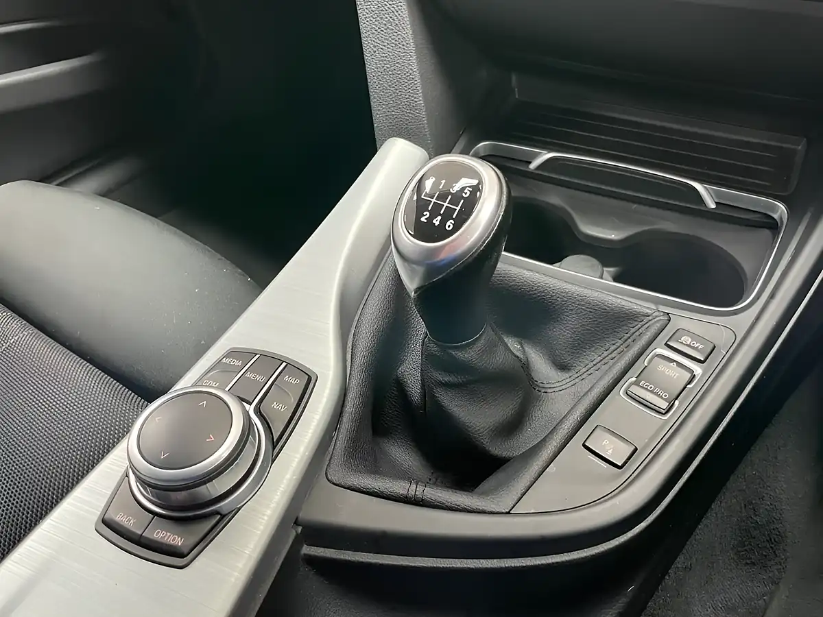 Used 2018 BMW 3 Series Sport Mineral Grey - Interior and Exterior details 20