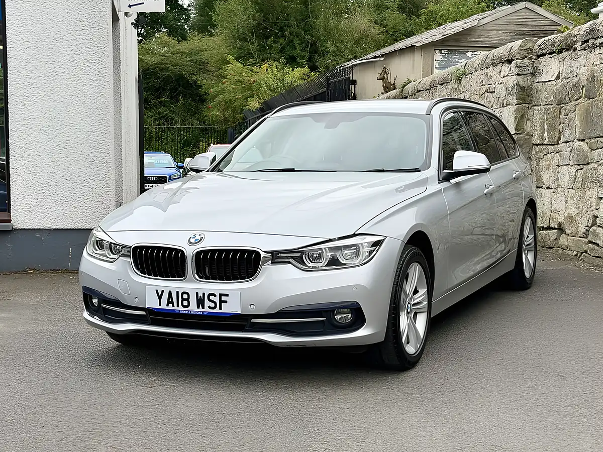 Used 2018 BMW 3 Series Sport Touring Silver - Interior and Exterior details 10