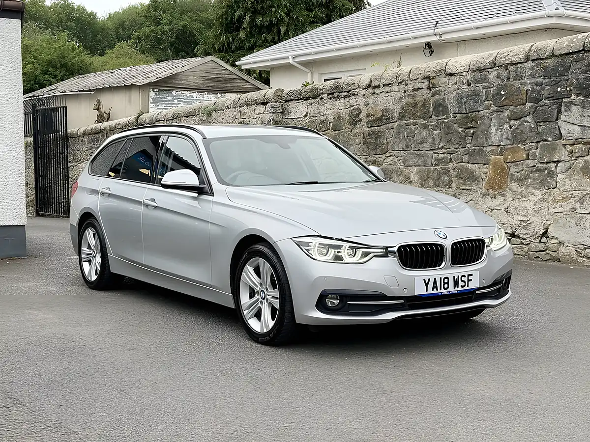 Used 2018 BMW 3 Series Sport Touring Silver - Interior and Exterior details 17