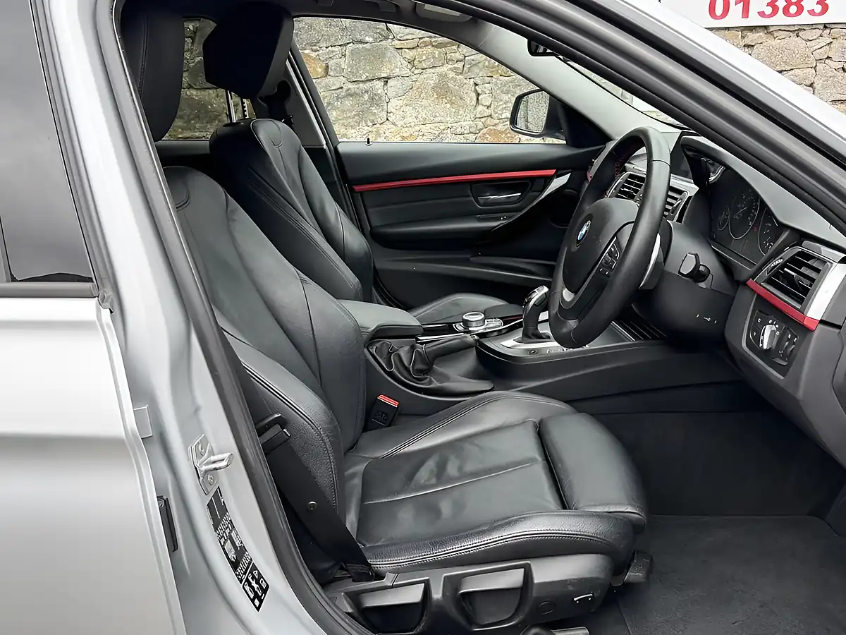 Used 2018 BMW 3 Series Sport Touring Silver - Interior and Exterior details 5