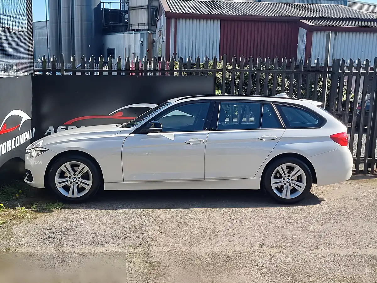 Used 2018 BMW 3 Series Sport Touring White - Interior and Exterior details 4