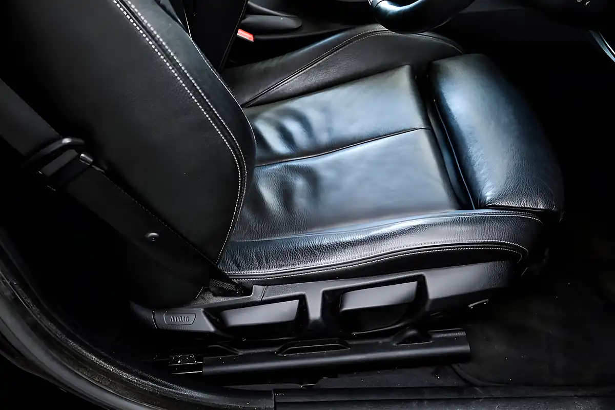 Used 2018 BMW 4 Series Gran Coupe M Sport Black/Blue - Interior and Exterior details 15